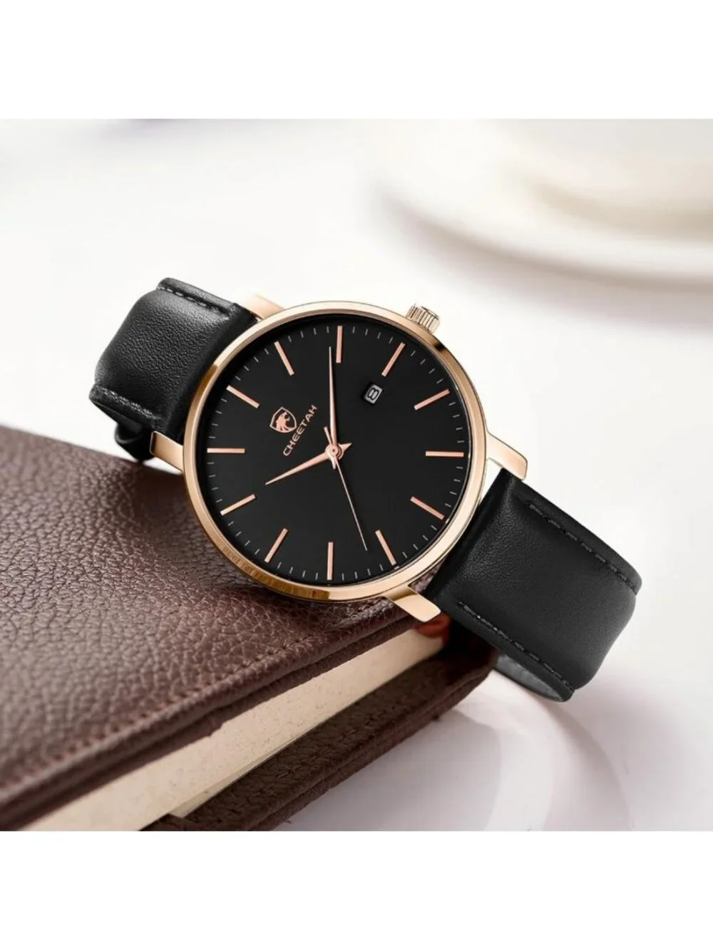 Stylish Minimalist Waterproof Quartz Watch for Men, Leather Strap, Auto Date